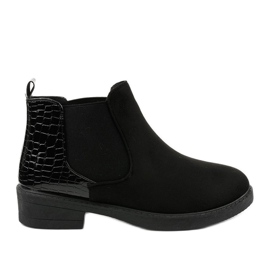 Stivali piatti in camoscio nero di Herkrana