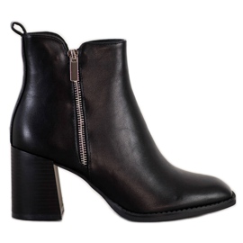 SHELOVET Stivali classici con cerniera nero