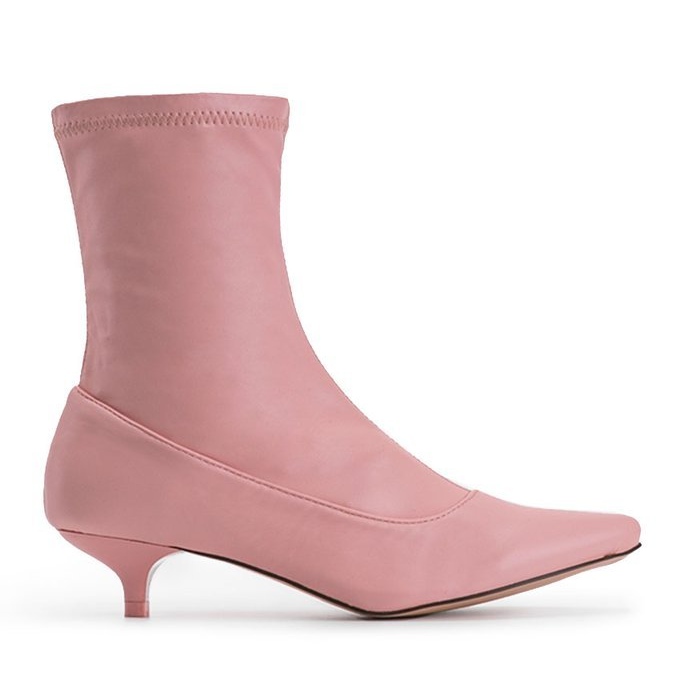 Tacchi rosa con un calzino Ragemour