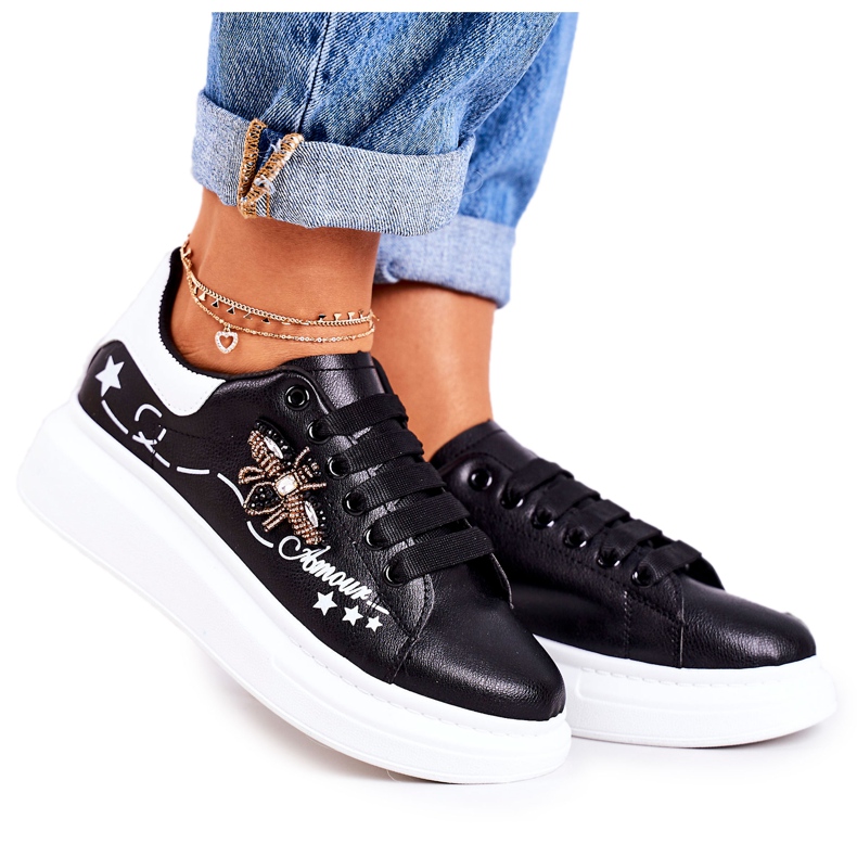 Scarpe Sportive Da Donna Sneakers Con Una Mosca Nero Amour