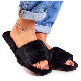 FJ1 Pantofole di pelliccia nere da donna Cold Days nero