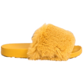 Bona Infradito alla moda con pelliccia giallo