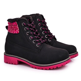 Apawwa Stivali da bambino Trappers isolati con pelliccia Black Forest nero rosa