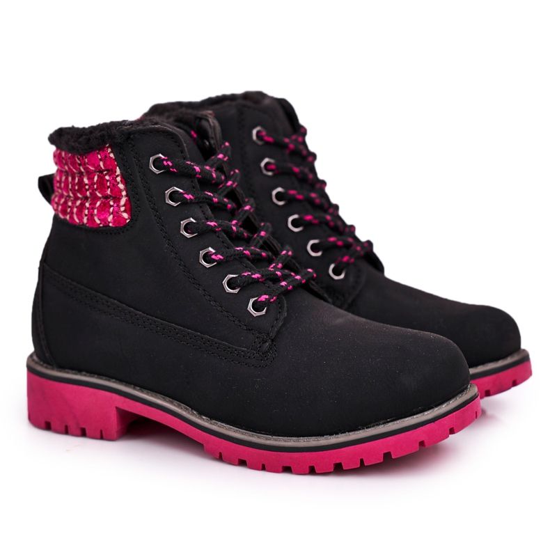 Apawwa Stivali da bambino Trappers isolati con pelliccia Black Forest nero rosa