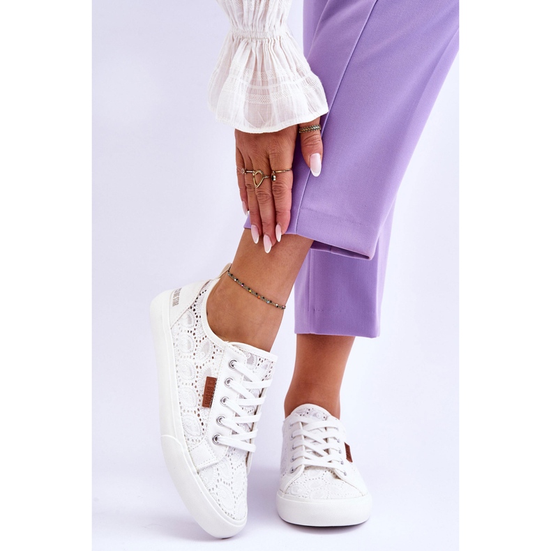Sneakers da donna in pizzo Big Star W274925 Bianco bianca