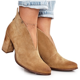 Exquisite Stivaletti in pelle scamosciata su un tacco con un taglio squisito 1231 rosso beige marrone