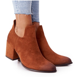 Vinceza Stivali da donna con intagli sul tallone Camel Caroline marrone