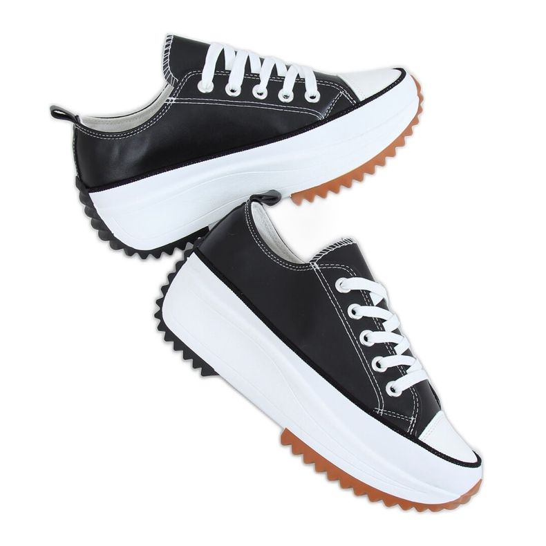 Sneakers firmate con suola nera VL138 nera nero