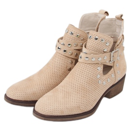 Stivali tagliati con borchie beige NS196P Beige