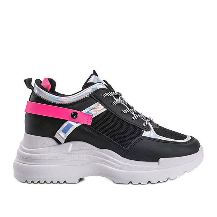 Sneakers nere su una spessa suola Johan nero