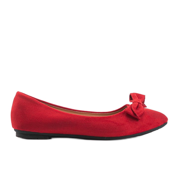 Le ballerine in camoscio rosso di Ellie