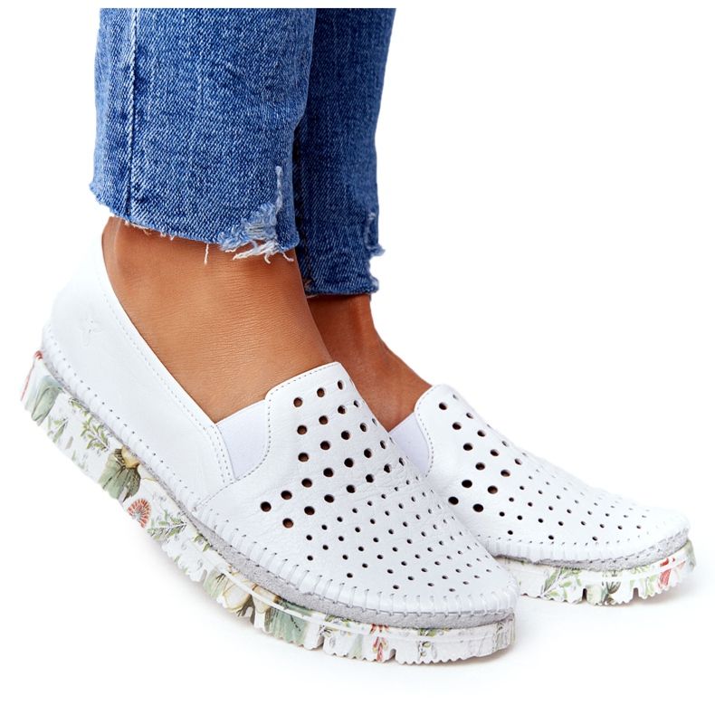 Scarpe in pelle traforata Maciejka Bianco 03512B-11 multicolore
