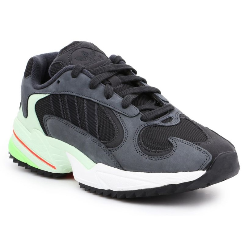 Scarpe Adidas Yung-1 Trail M EE6538 nero