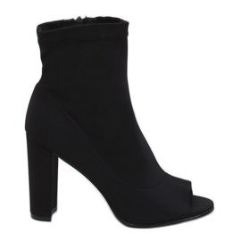 Stivali neri open toe NS031P Nero