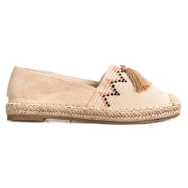 Best Shoes Espadrillas alla moda con ornamenti beige