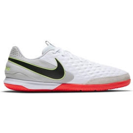 Nike Tiempo Legend 8 Academy Ic AT6099 106 scarpe da calcio bianca bianca
