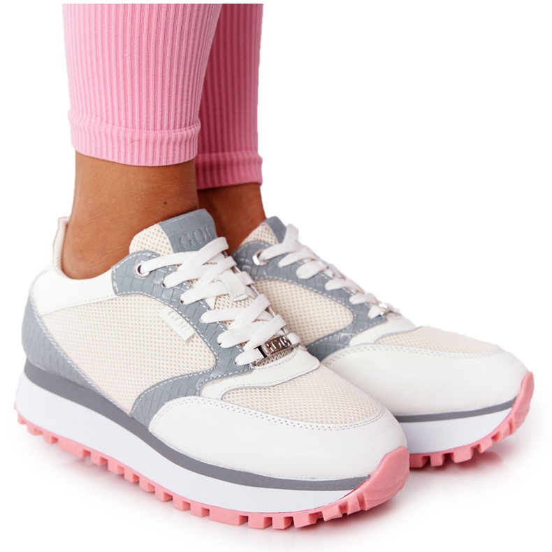 Scarpe sportive in pelle sulla piattaforma GOE HH2N4008 Bianco bianca multicolore