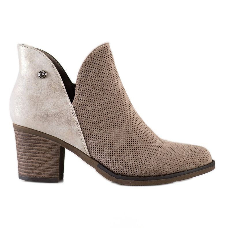 Filippo Stivaletti primaverili con taglio beige marrone
