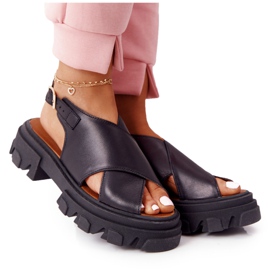 Sandali in pelle sulla piattaforma Lewski Shoes 3018-0 Nero