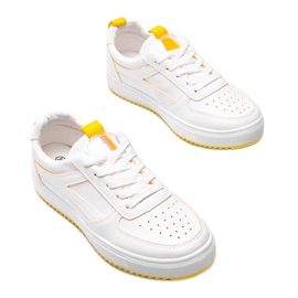Sneakers sportive bianche e gialle di Maggie bianco