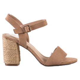 Sandali Con Tacco Intrecciato VINCEZA beige