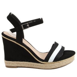 Sandali neri su una zeppa nera LL6320 Black nero