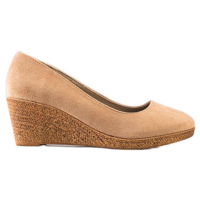 Goodin Pompe con zeppa leggera beige