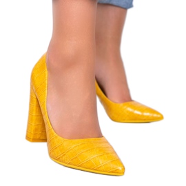 BM Décolleté senape con motivo a pelle di serpente This Way giallo