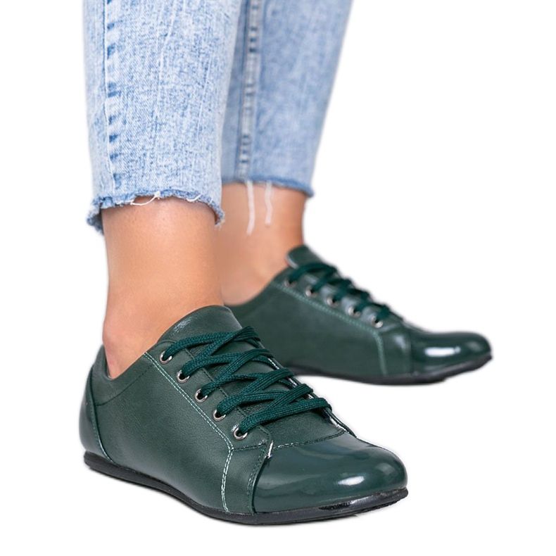 Scarpe verdi con punta verniciata di Parady verde