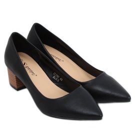 Décolleté con tacco largo nero CL76P Nero