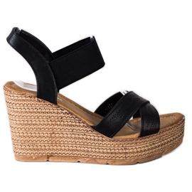 Sea Elves Sandali leggeri slip-on nero
