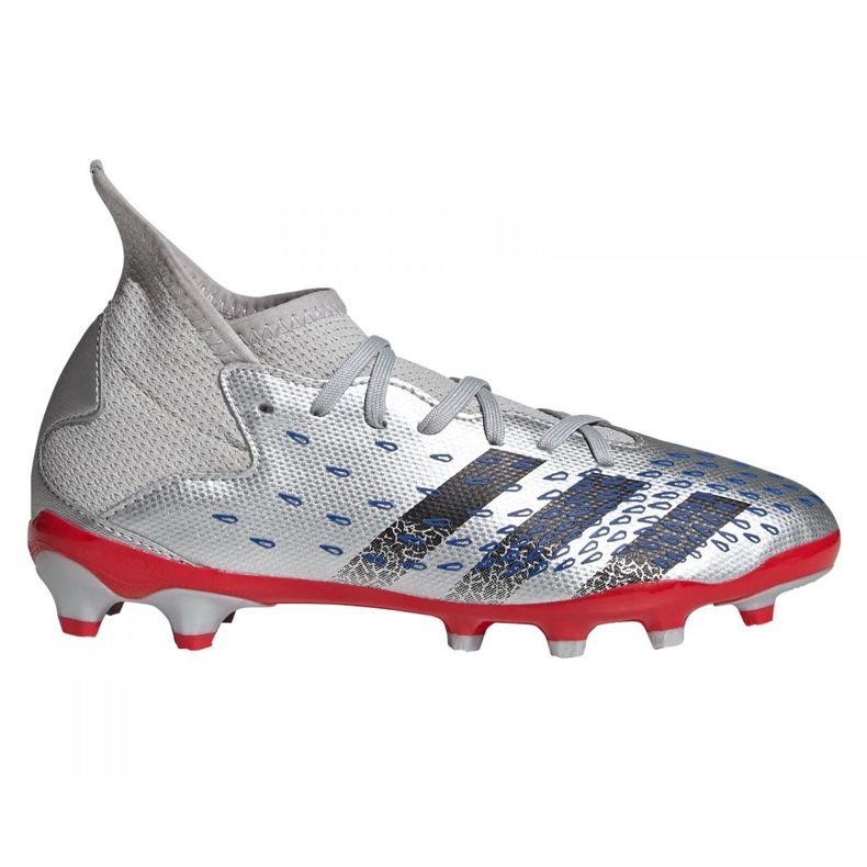Scarpe da calcio Adidas Predator Freak.3 Mg Jr FY7625 grigio d'argento