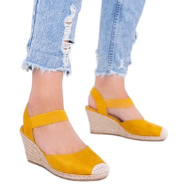 Espadrillas gialle sulla zeppa di Louise giallo