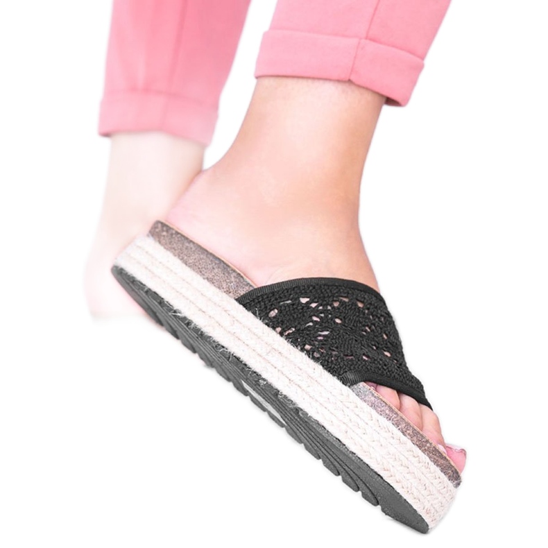 Pantofole Glam Shape in pizzo nero