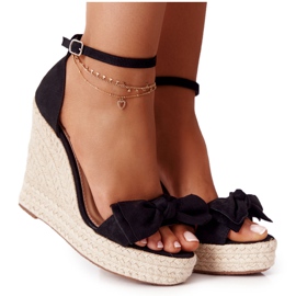 Sandali con zeppa neri con nero intrecciato Go For It