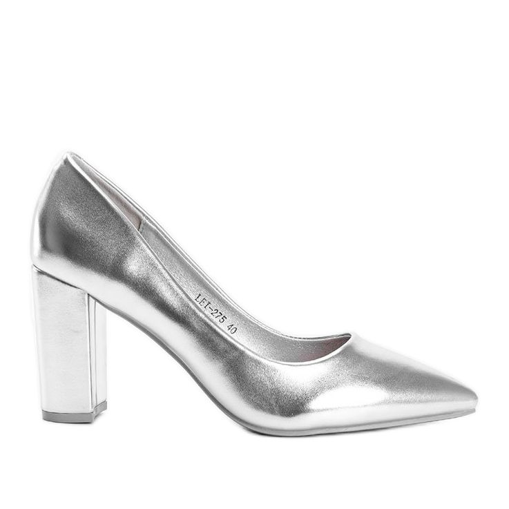 Pumps metallizzate argento sul post di Biancaa d'argento