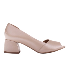 Marco Shoes Pompe con lato aperto beige