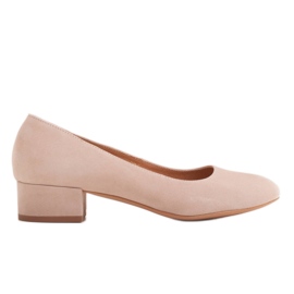 Radoskór Classiche décolleté beige per un piede più largo