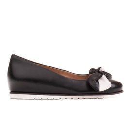 Marco Shoes Comode scarpe basse con zeppa nascosta nero