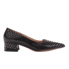 Marco Shoes Décolleté da donna con pelle interessante su un tacco basso nero