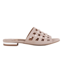 Marco Shoes Pantofole da donna eleganti con perle e perforazioni beige