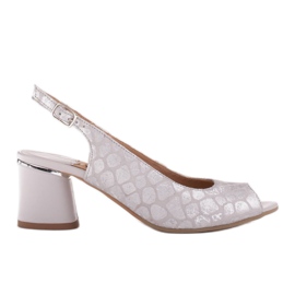 Marco Shoes Sandali da donna eleganti con un accento metallico argento