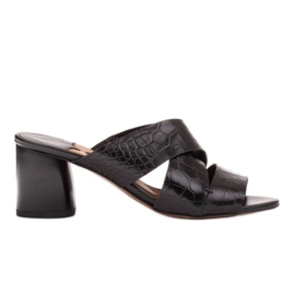 Marco Shoes Pantofole da donna in pelle realizzate in pelle con strisce tagliate nero