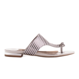 Marco Shoes Sandali flat con lacca e tacco metallico bianco argento