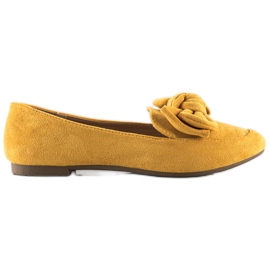Sun Color Lordsy con un inchino giallo