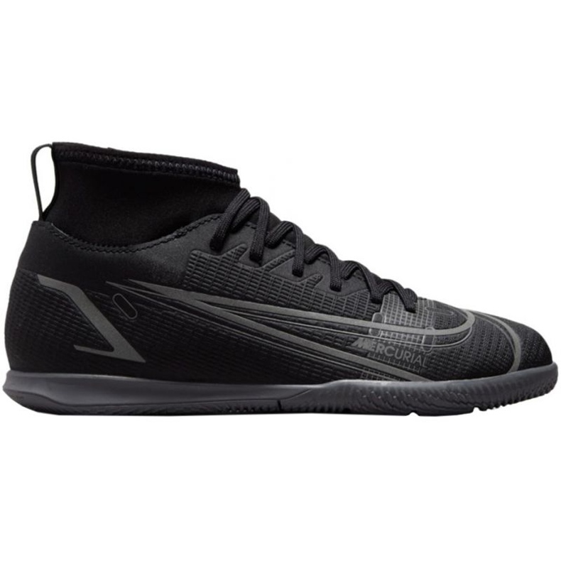 Scarpe indoor Nike Mercurial Superfly 8 Club Ic Jr CV0792-004 multicolore