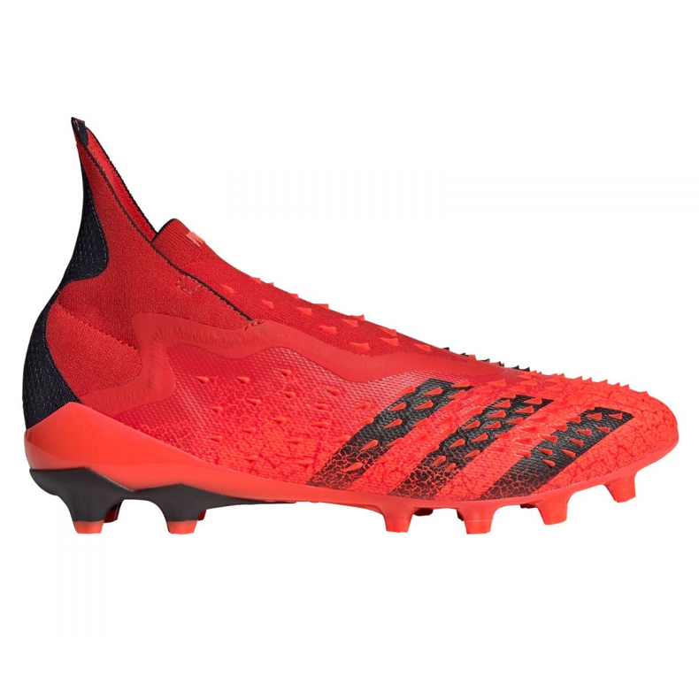 Scarpe da calcio Adidas Predator Freak + Ag M FY8427 rosso rosso