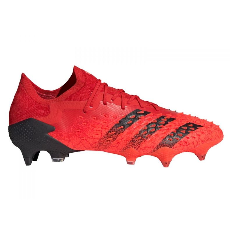 Scarpe da calcio Adidas Predator Freak.1 Low Sg M FY6267 rosso nero rosso