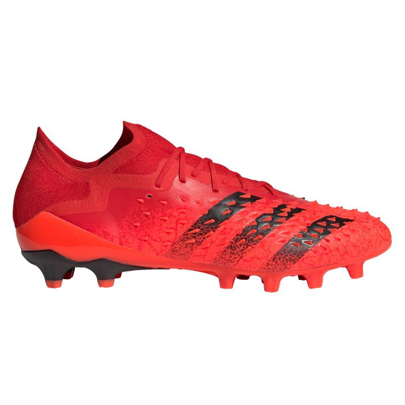 Scarpe da calcio Adidas Predator Freak.1 Low Ag M GZ2809 rosso arance e rosse