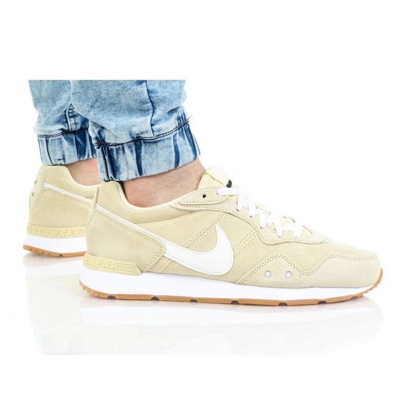 Scarpa Nike Venture Runner Suede M CQ4557-700 beige